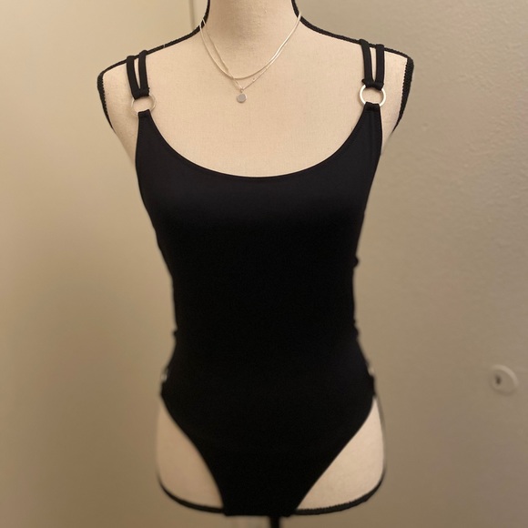 Bathing suit one piece - Picture 1 of 3